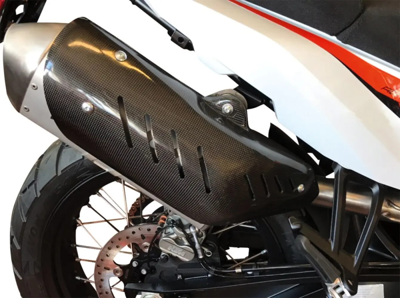 MOOSE OFFROAD HARD-PARTS - CARBON MUFFLER-BAG GUARD - 18611608