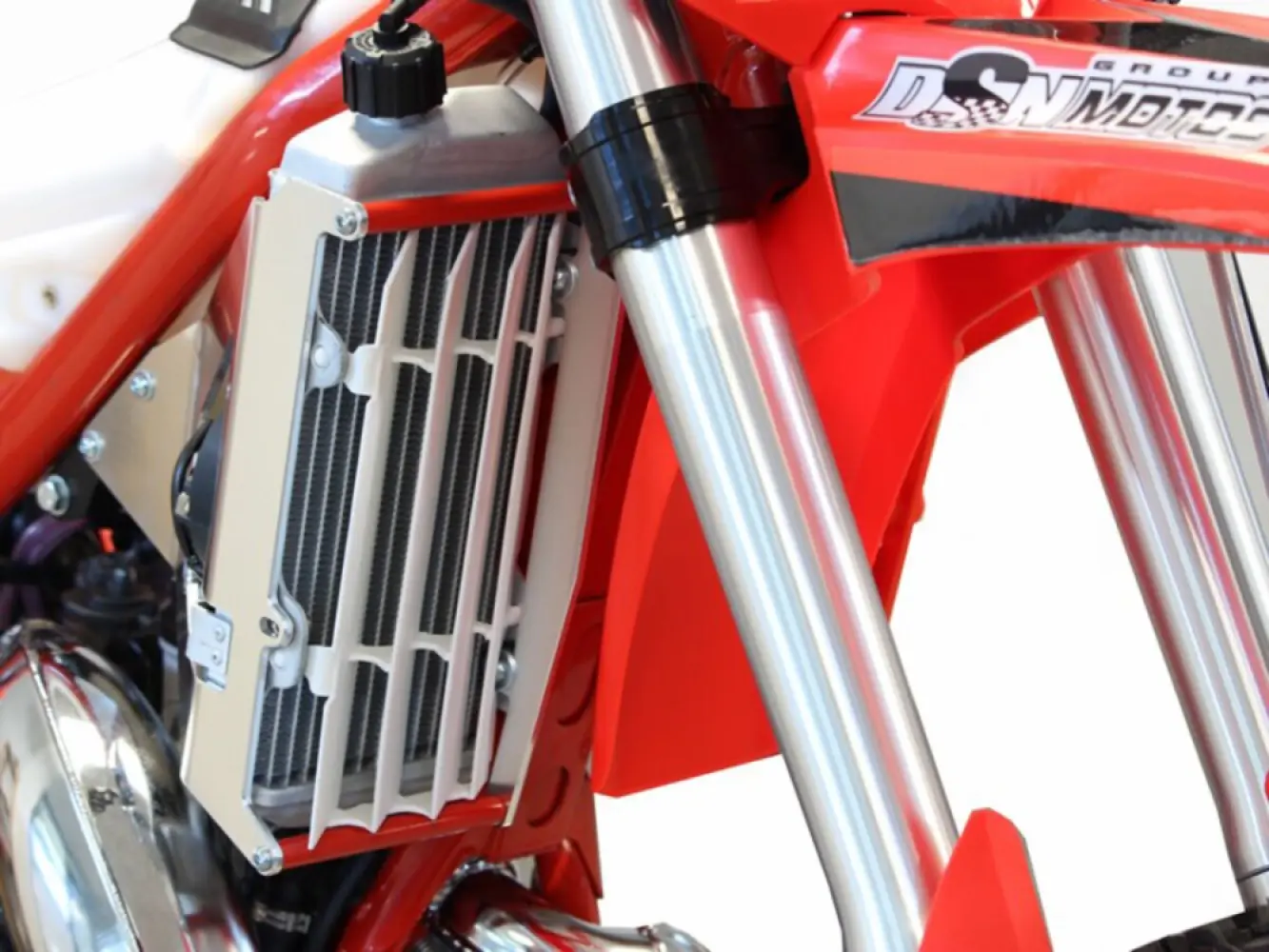AXP RACING - RADIATOR GUARDS BETA XTRAINER - 19010928