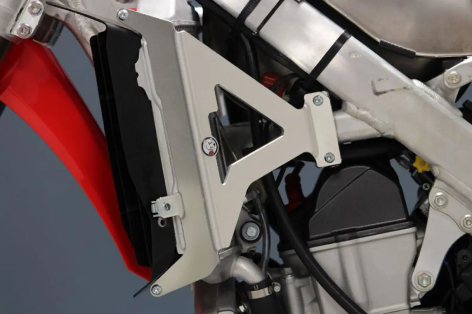 AXP RACING - RADIATOR GUARDS HON CRF450R CR - 19010927