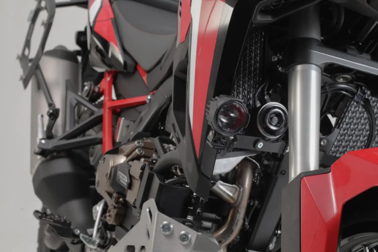 SW-MOTECH - LIGHT MOUNT W/O CRASH BAR - 20012303