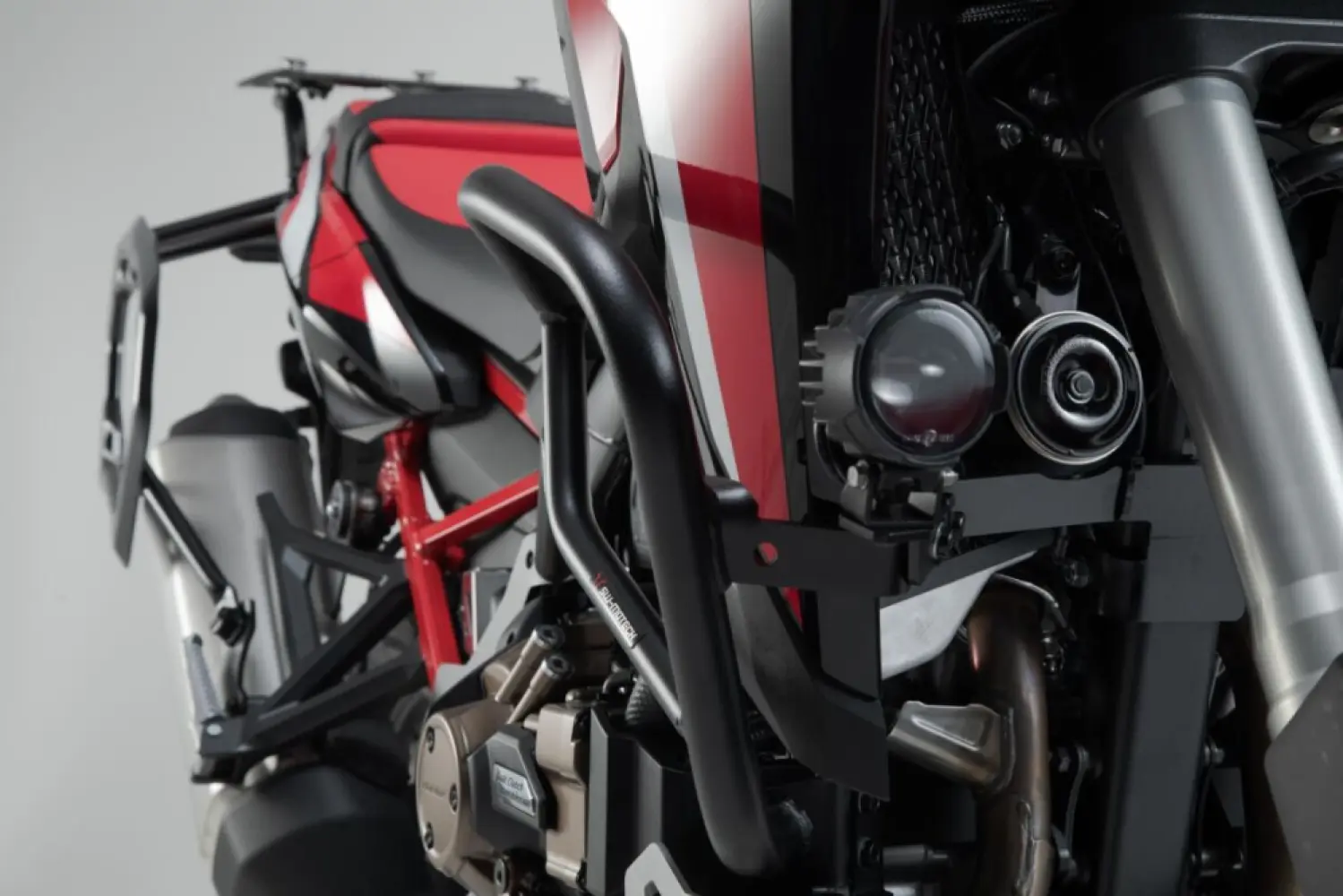 SW-MOTECH - LIGHT MOUNT W/ CRASH BAR - 20012304