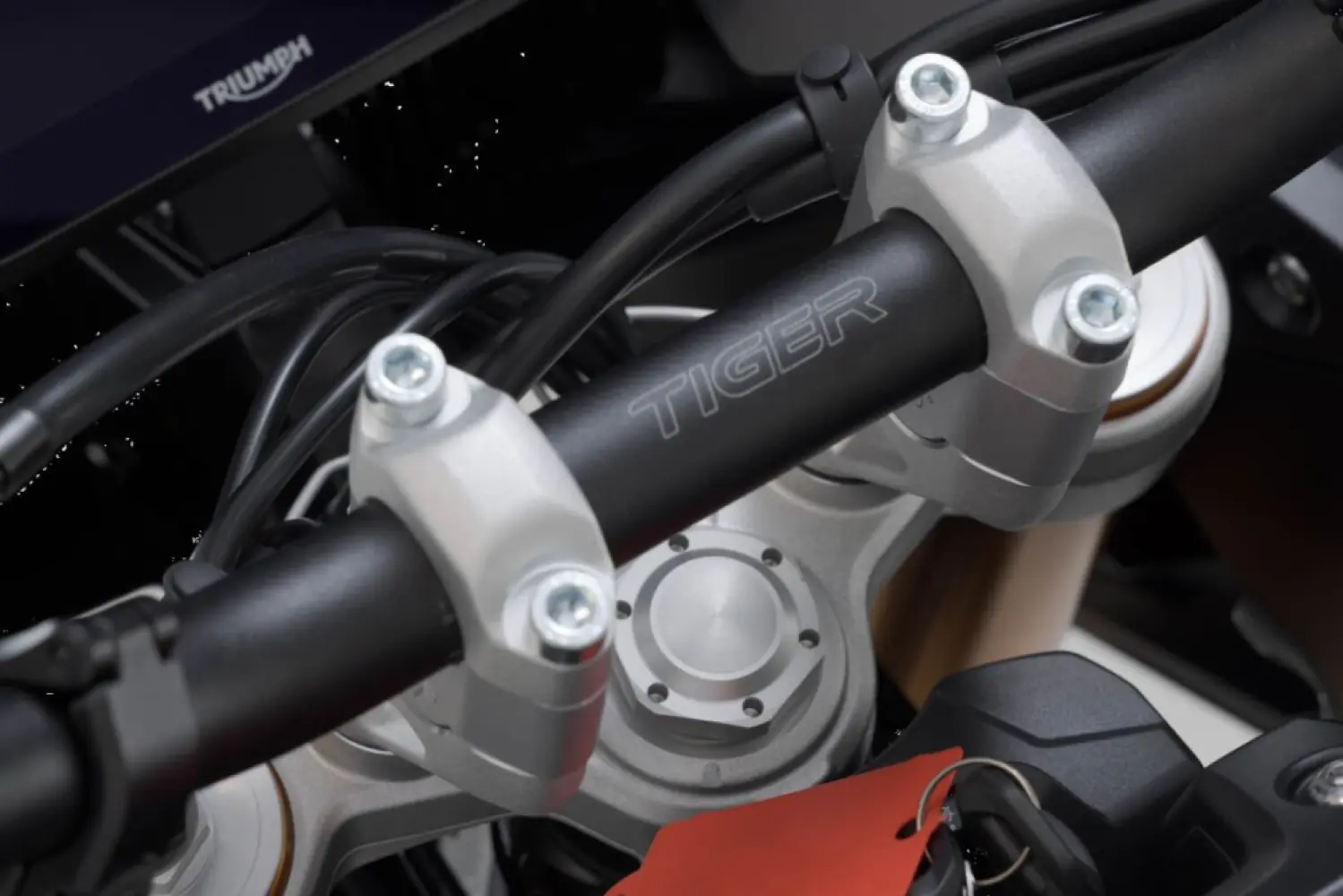 SW-MOTECH - BAR RISER 30MM HEIGHT / 28MM D - 06021569