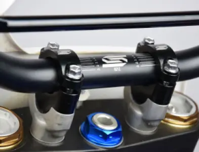 SCAR RACING - BAR RISE KIT D28 6 +20MM - 06030803