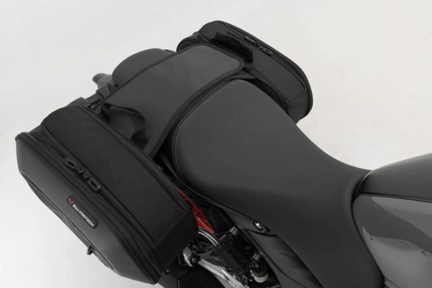 SW-MOTECH - PRO BLAZE H SADDLEBAG SET - 35011940