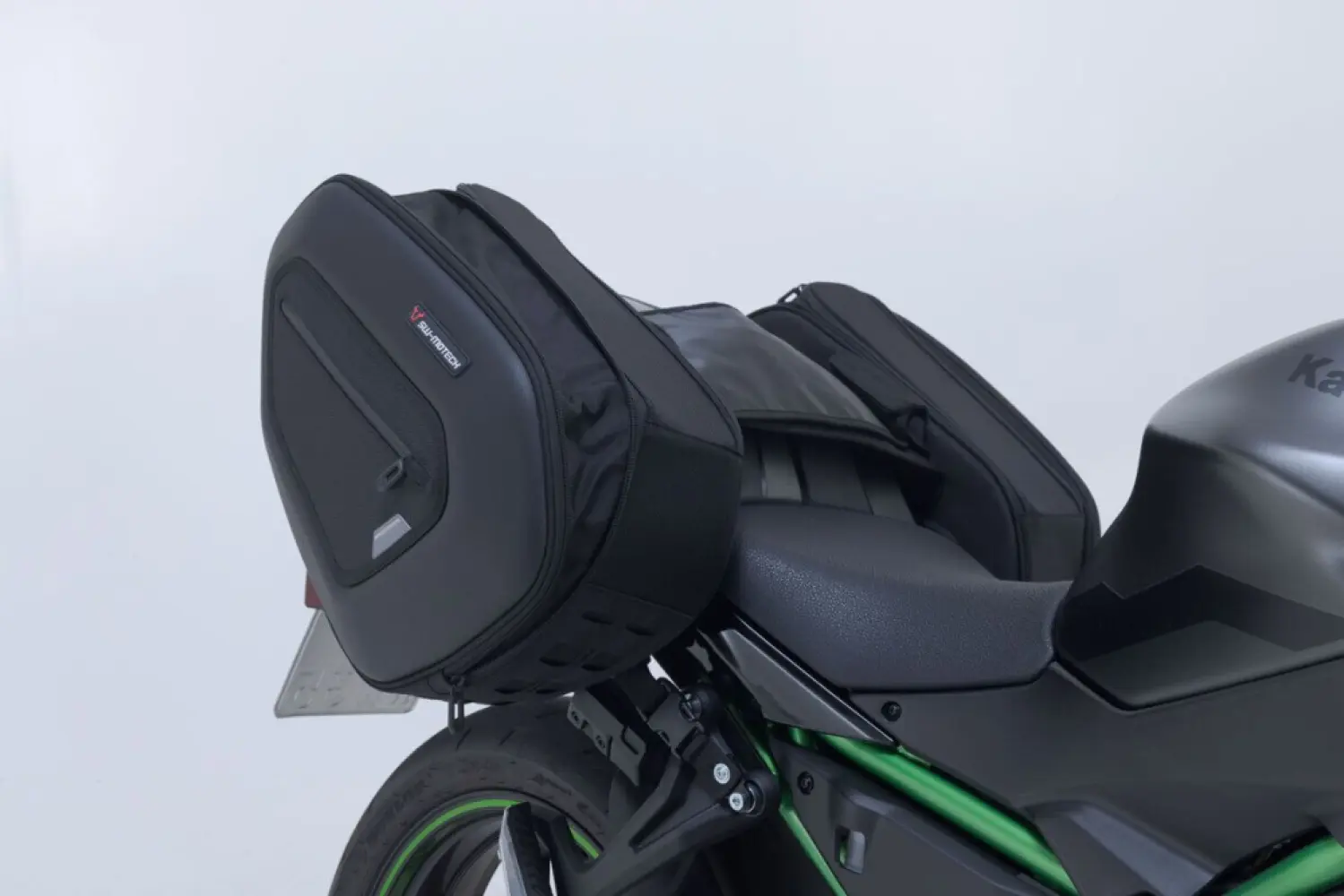 SW-MOTECH - PRO BLAZE H SADDLEBAG SET - 35012073