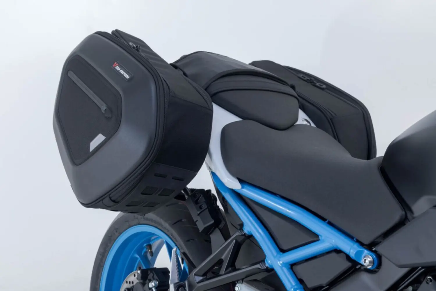 SW-MOTECH - PRO BLAZE H SADDLEBAG SET - 35012081