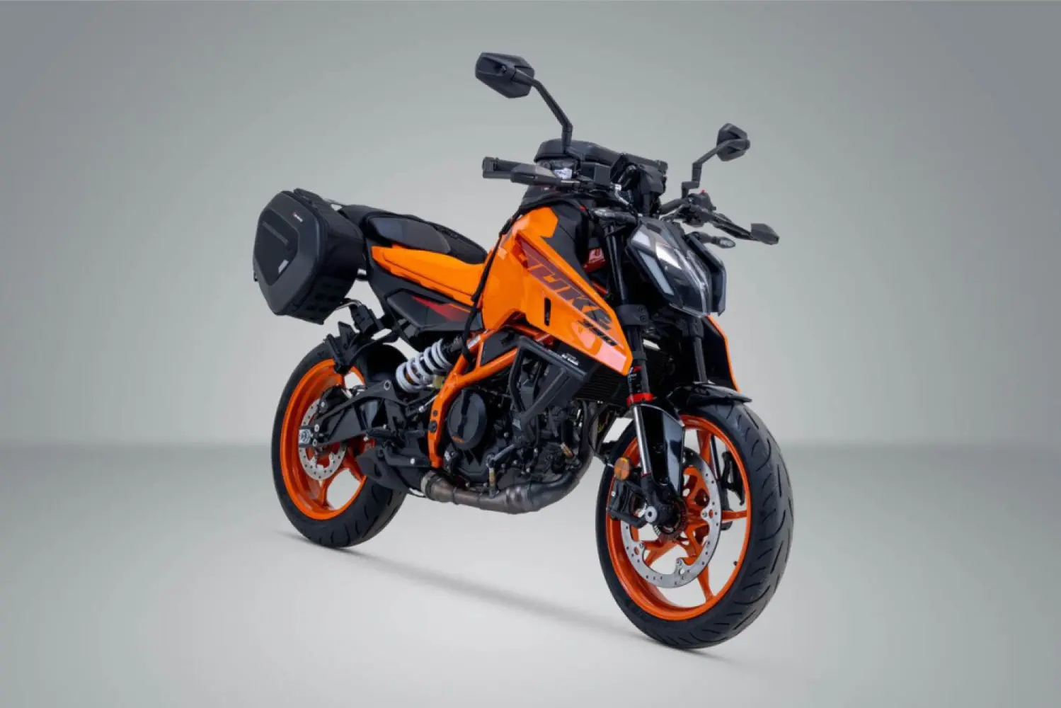 SW-MOTECH - PRO BLAZE H SADDLEBAG SET - 35012089