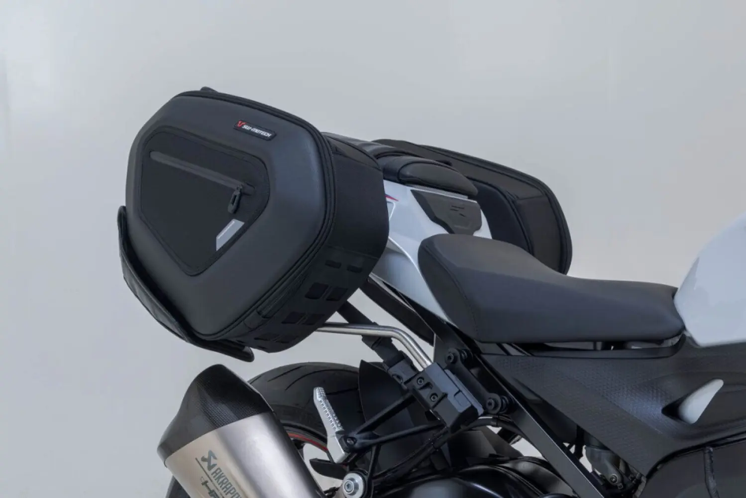 SW-MOTECH - PRO BLAZE H SADDLEBAG SET - 35012151