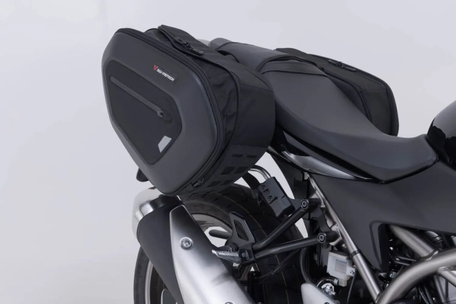 SW-MOTECH - PRO BLAZE H SADDLEBAG SET - 35012247