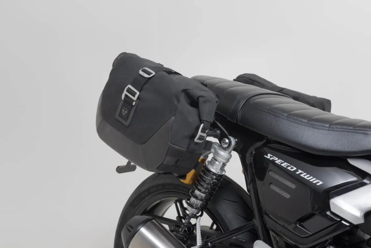 SW-MOTECH - LEGEND GEAR SADDLEBAG SET LC - 35012250