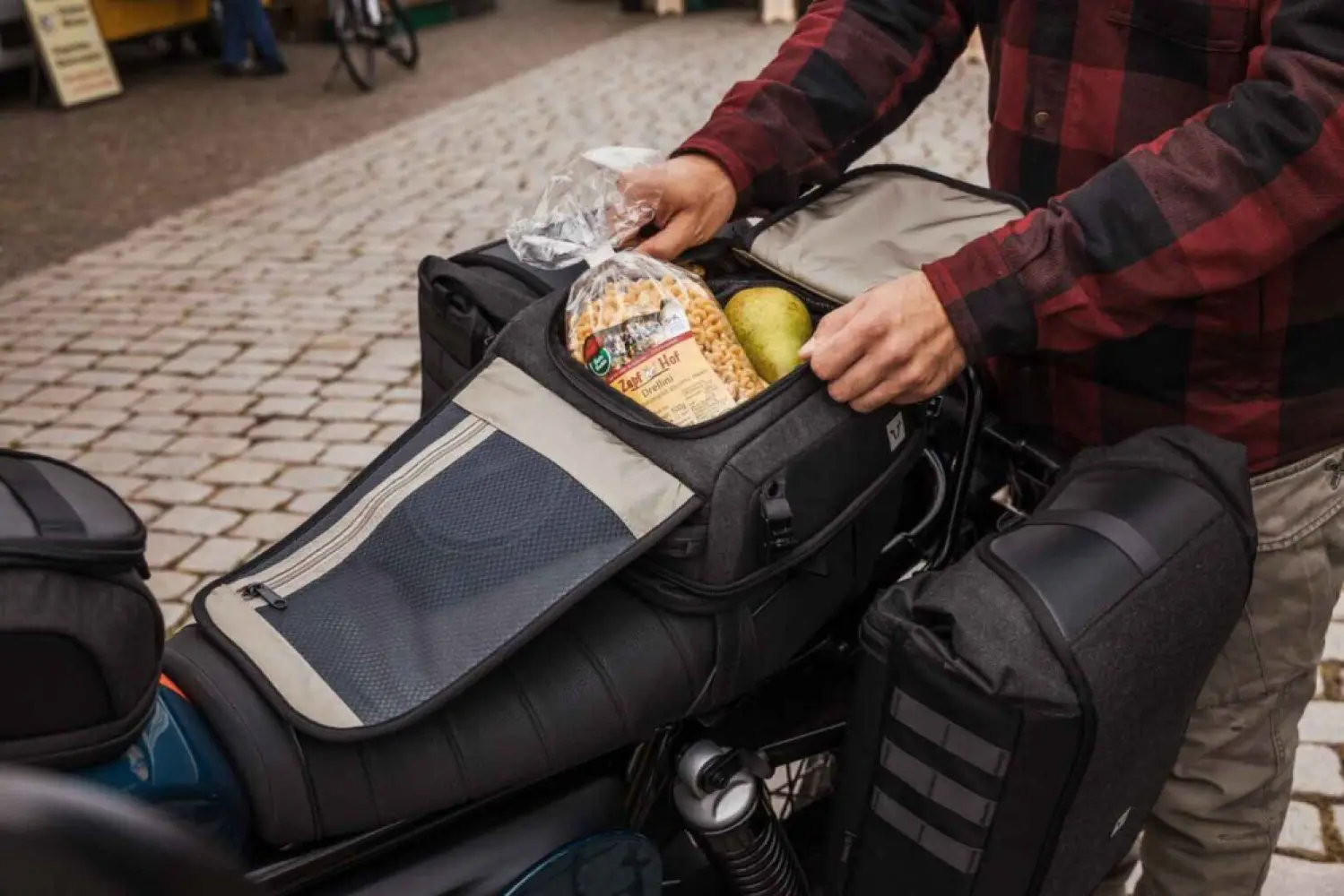SW-MOTECH - LEGEND GEAR TAIL BAG LR3 - 35012295