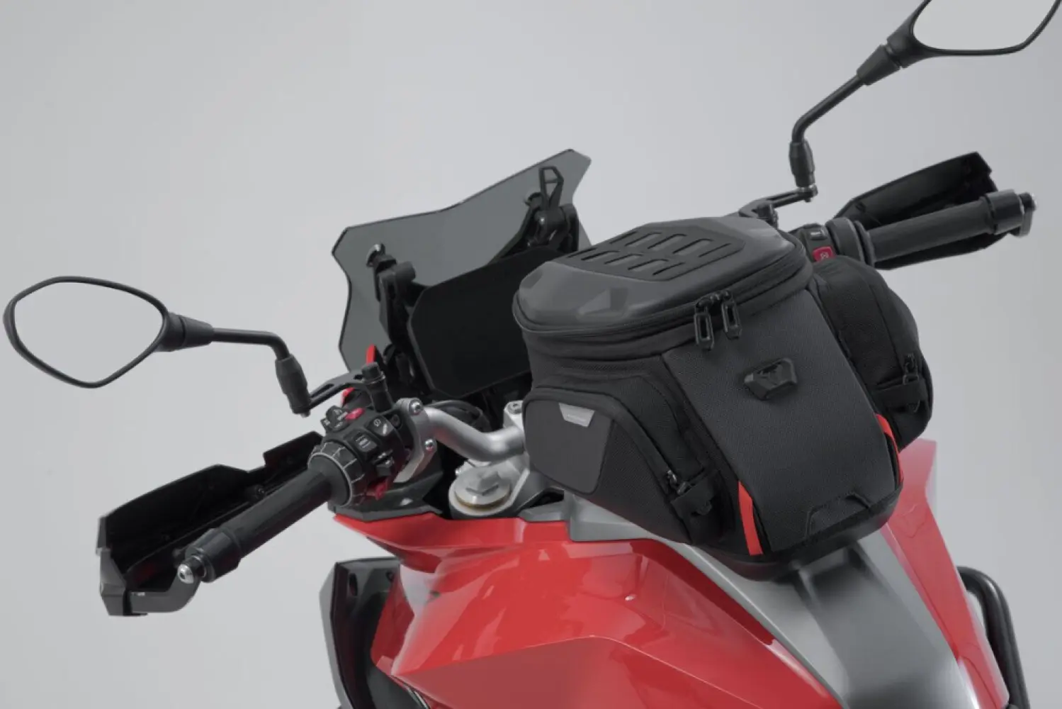 SW-MOTECH - TANKBAG PRO CITY - 35020438