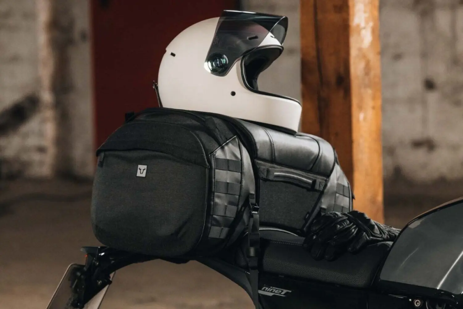 SW-MOTECH - TAILBAG LEGEND LR5 - 35160440