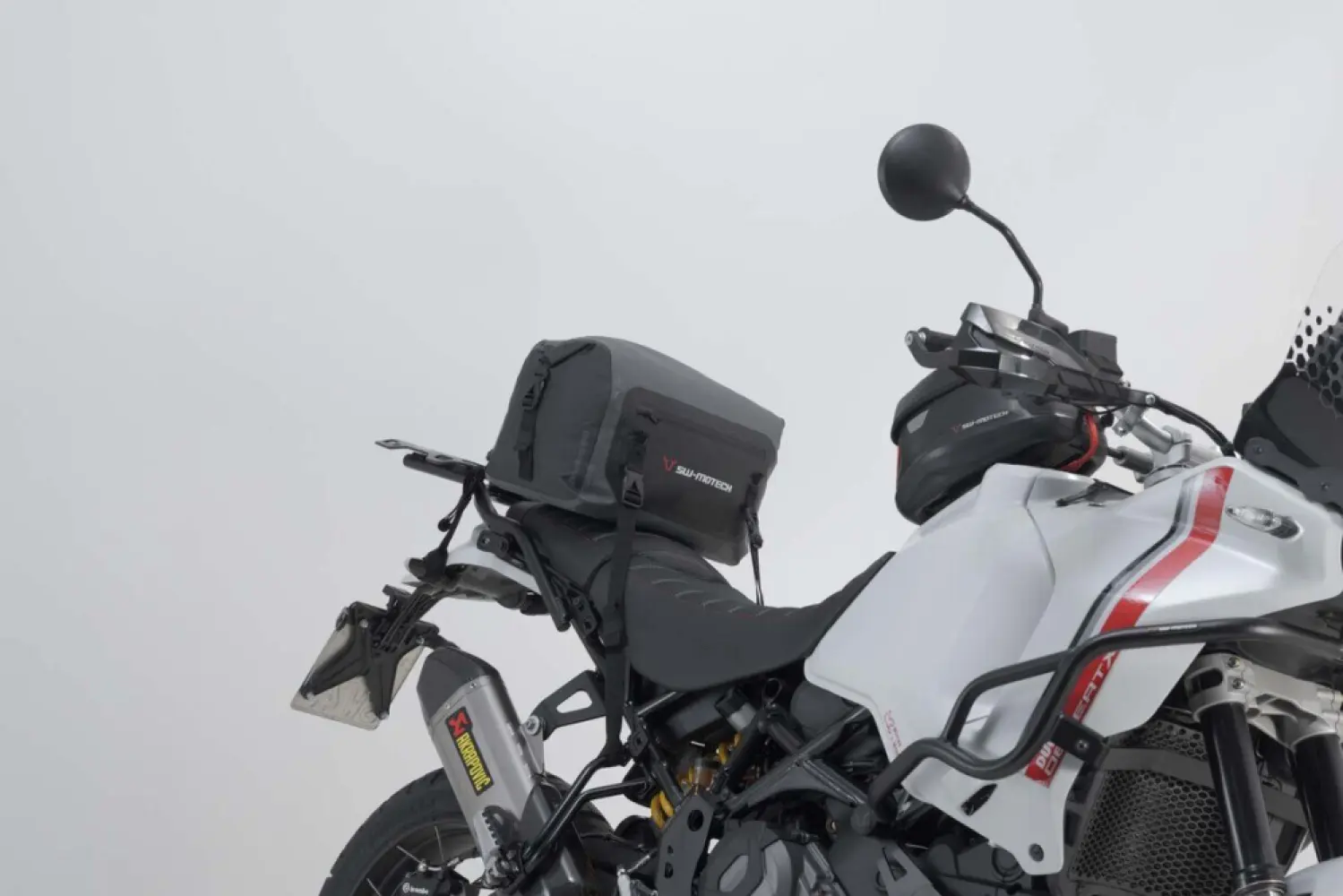 SW-MOTECH - DRYBAG 180 TAIL BAG - 35300044