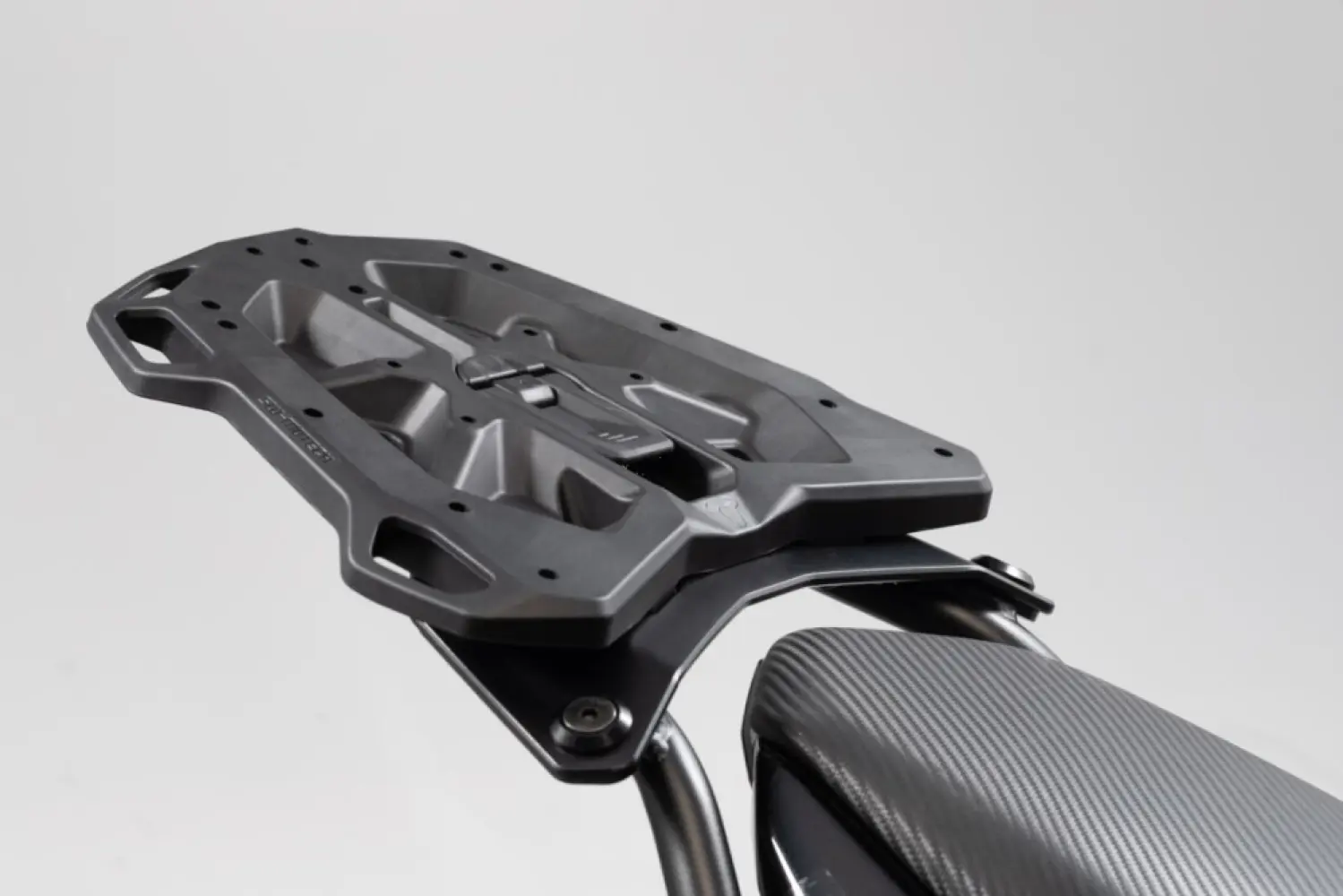 SW-MOTECH - STREET RACK ADPT SHAD - 15100905