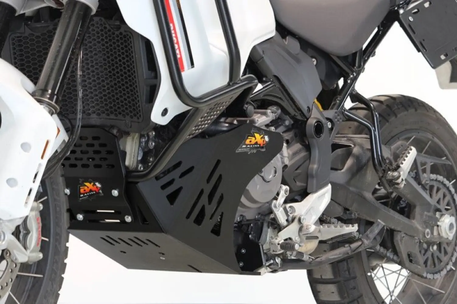 AXP RACING - ADV SKID PLATE DUC DESERT X - 05062522