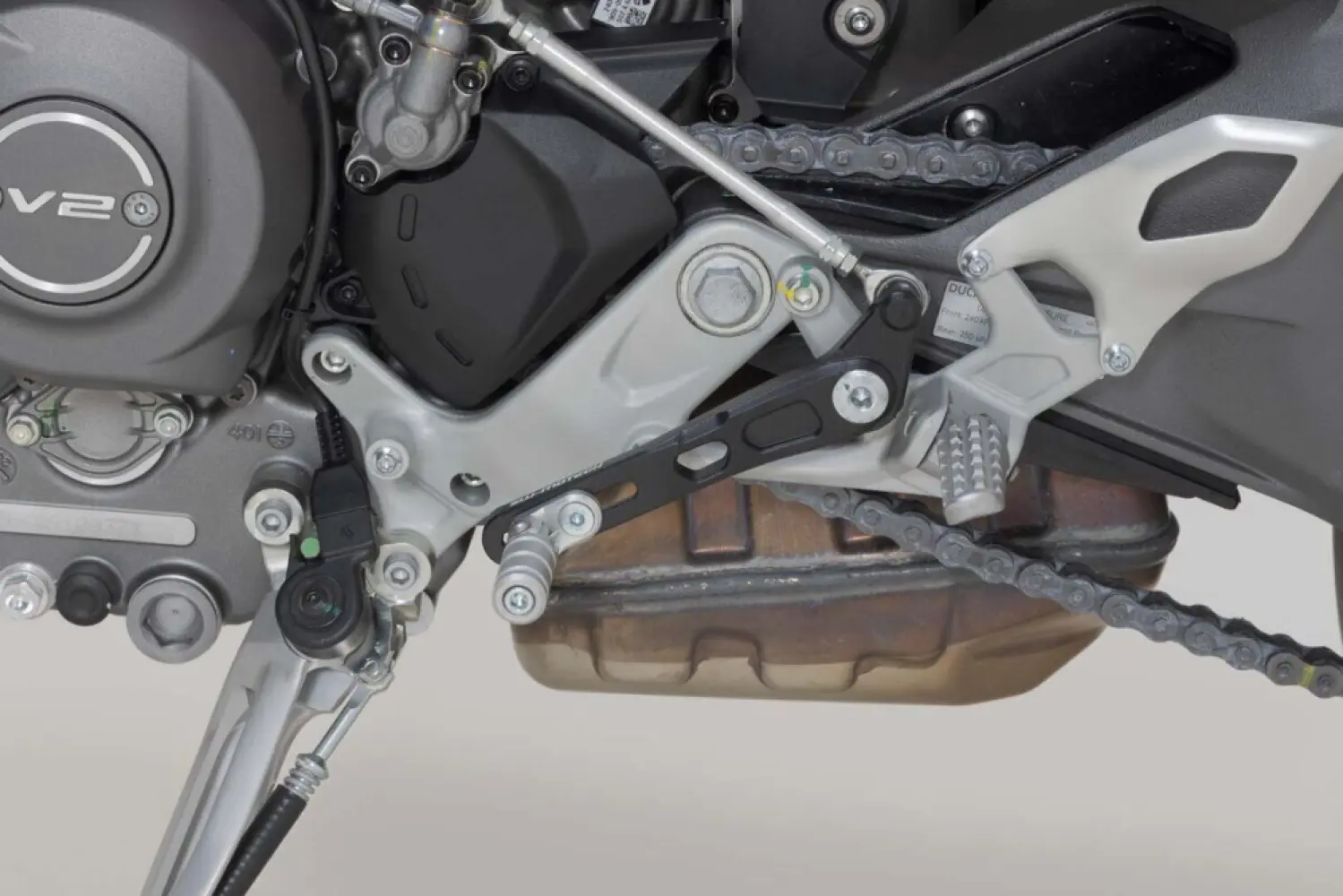 SW-MOTECH - GEAR LEVER - 16021678