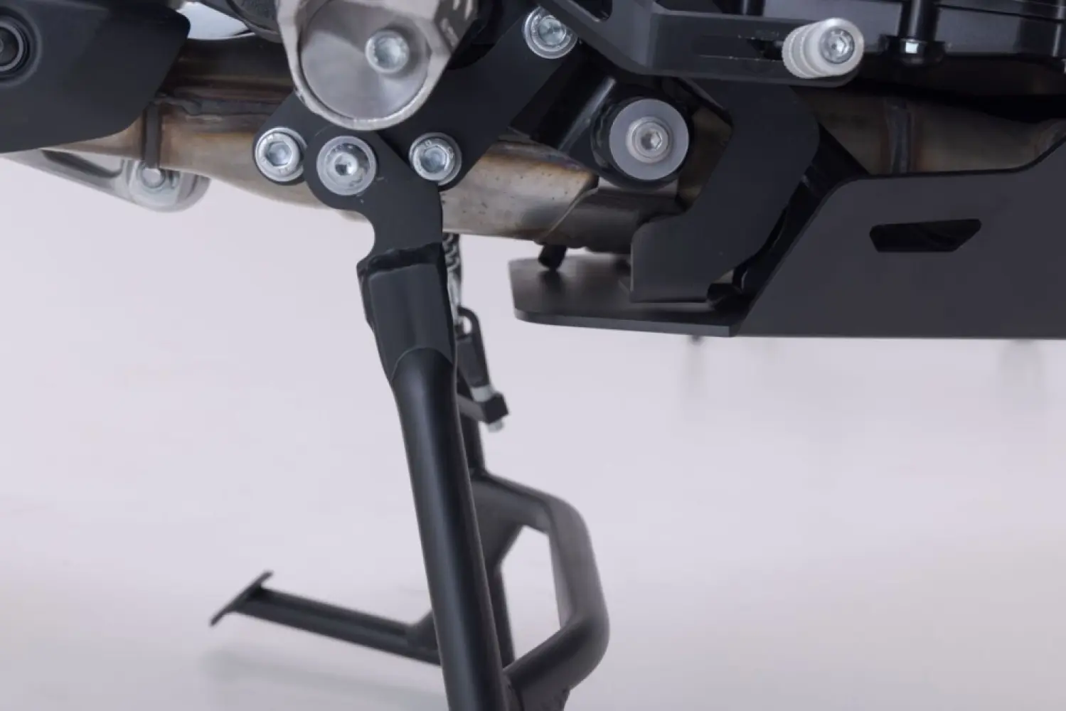 SW-MOTECH - CENTERSTAND - 05100672