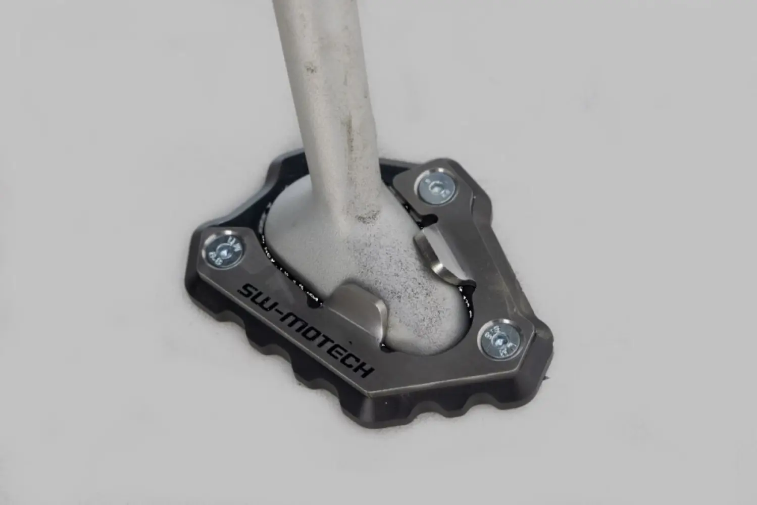 SW-MOTECH - SIDE STAND FOOT EXTENSION - 05100734