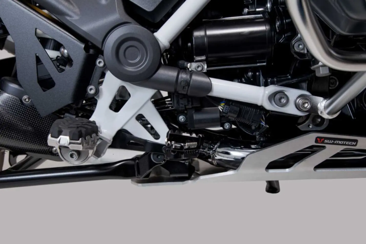 SW-MOTECH - BRAKE PEDAL EXTENSION - 16100624