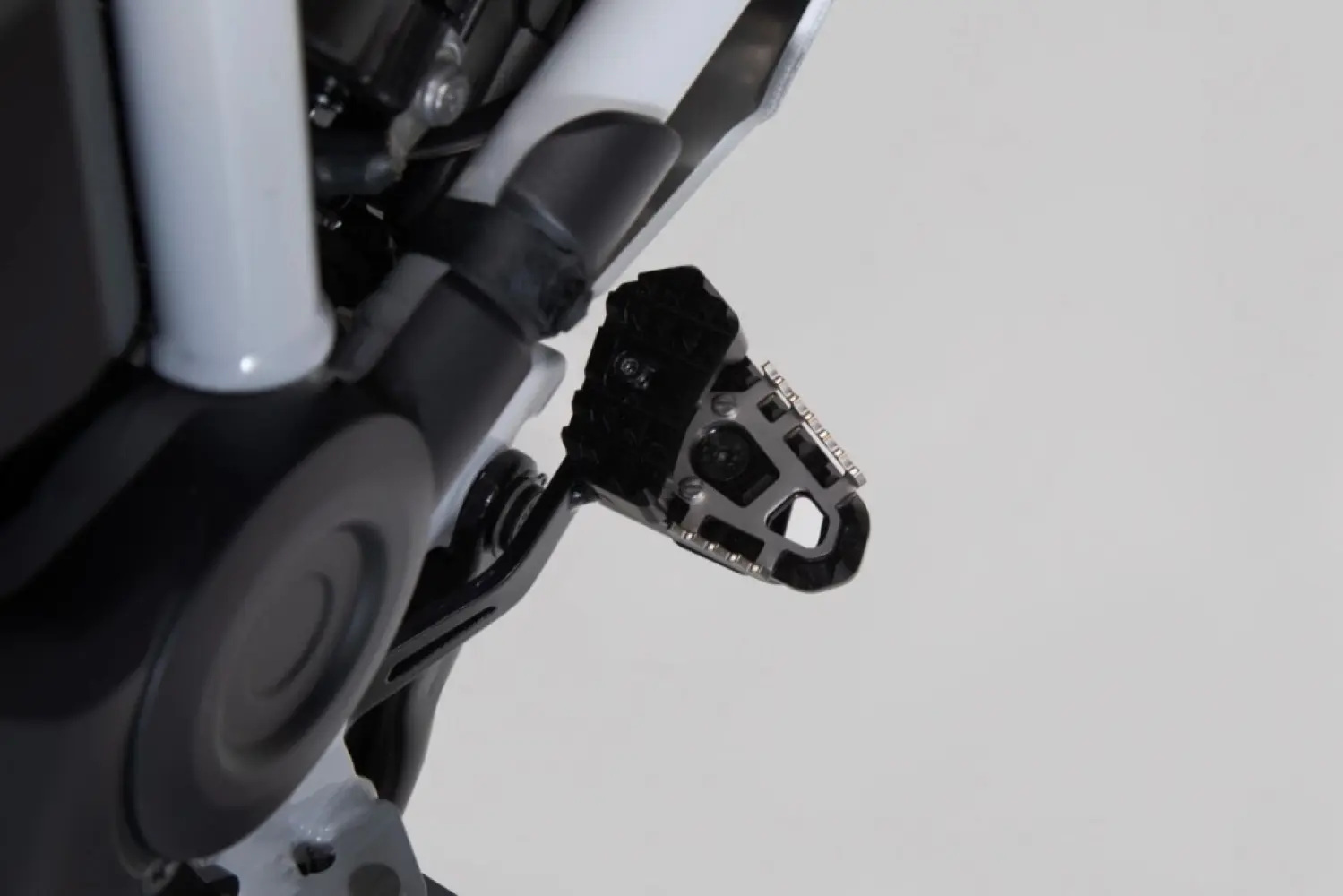 SW-MOTECH - BRAKE PEDAL EXTENSION - 16100624