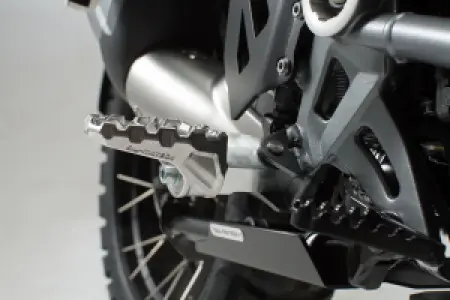 SW-MOTECH - EVO FOOTREST KIT - 16202366