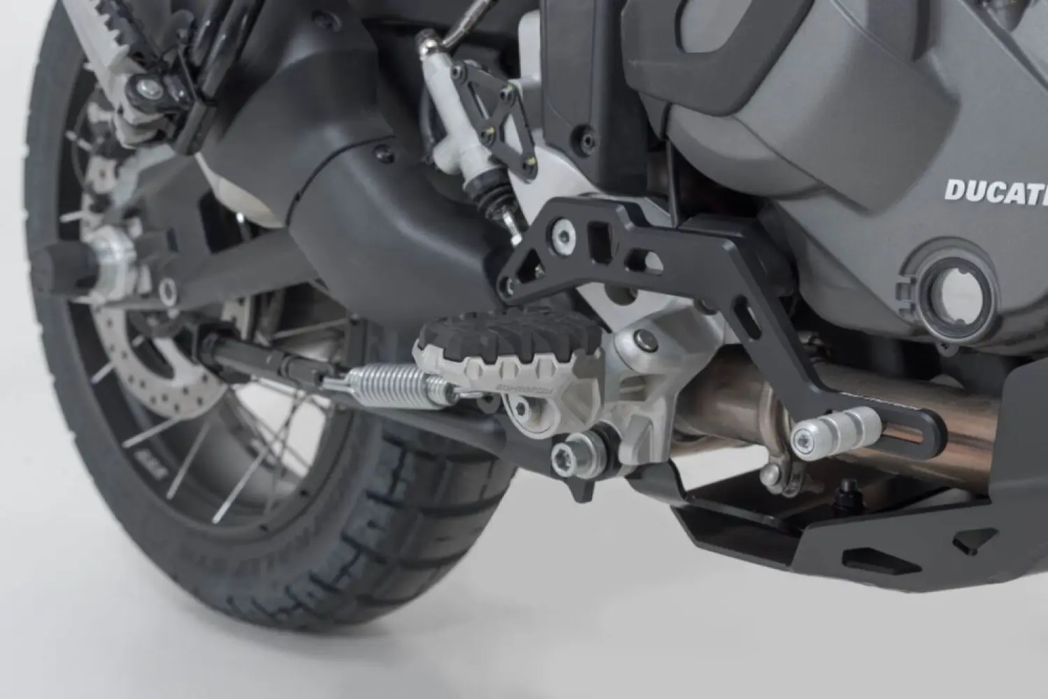 SW-MOTECH - EVO FOOTREST KIT - 16202439