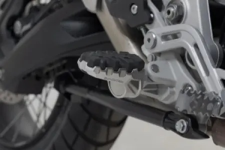SW-MOTECH - EVO FOOTREST KIT - 16202463