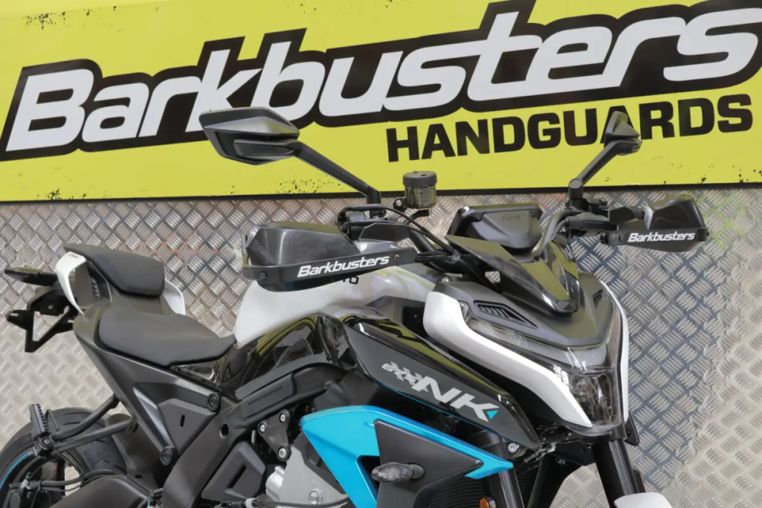 BARKBUSTERS - HANDGUARD SINGLE POINT CFMOTO  - 06352943
