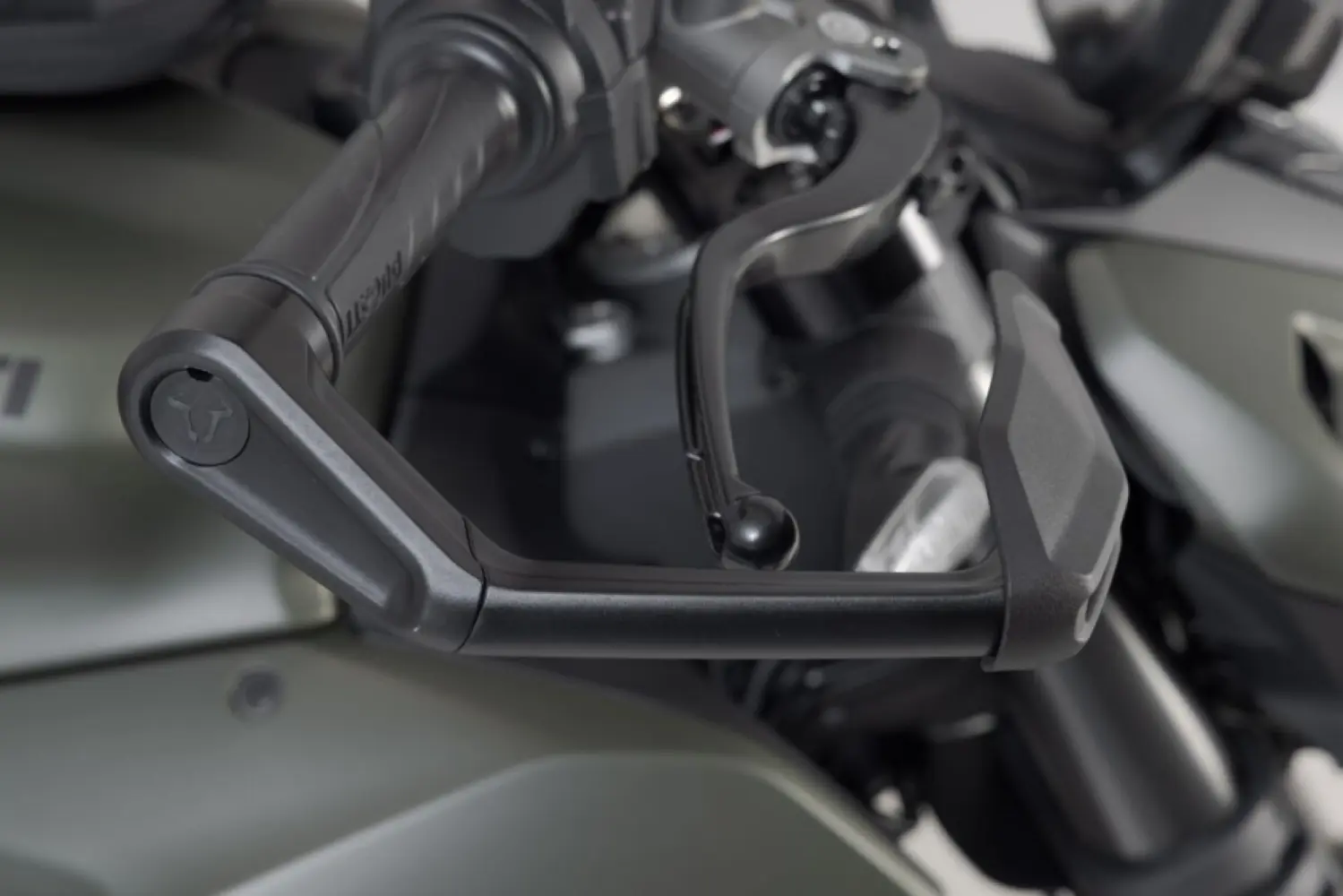 SW-MOTECH - LEVER GUARDS W/ WIND PROTECTIO - 06150401
