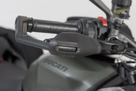 SW-MOTECH - LEVER GUARDS W/ WIND PROTECTIO - 06150401