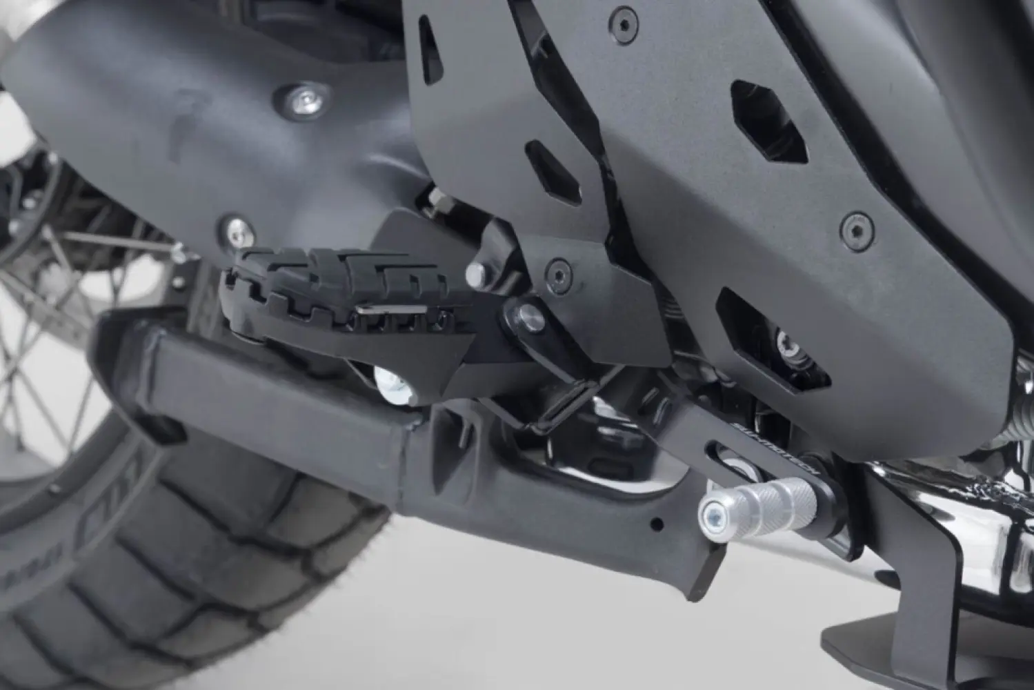 SW-MOTECH - FOOTREST KIT ION - 16202710