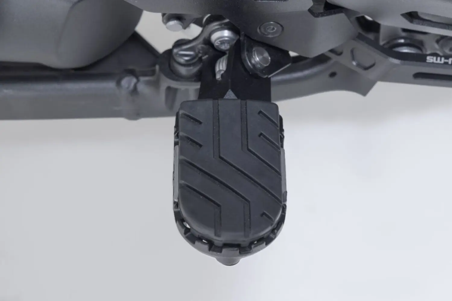 SW-MOTECH - ION FOOTREST KIT BLACK - 16202753