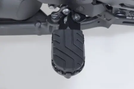 SW-MOTECH - ION FOOTREST KIT BLACK - 16202753