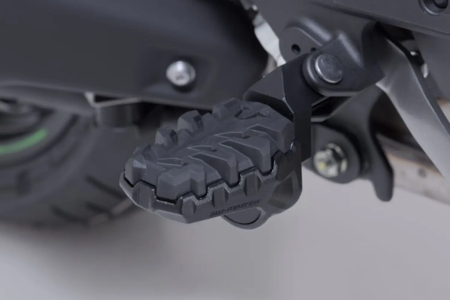 SW-MOTECH - EVO FOOTREST KIT - 16202766