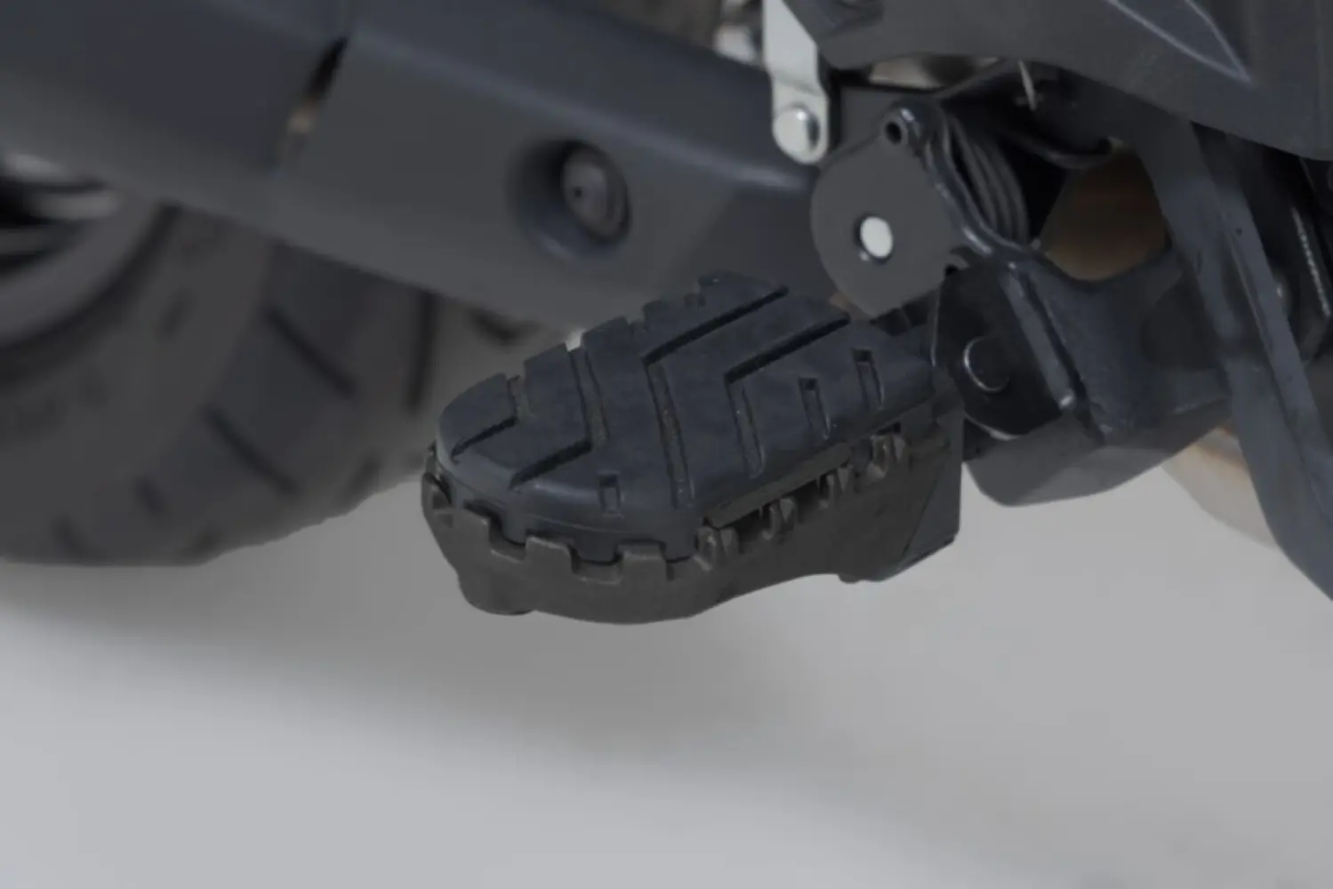 SW-MOTECH - FOOTREST KIT ION - 16202785
