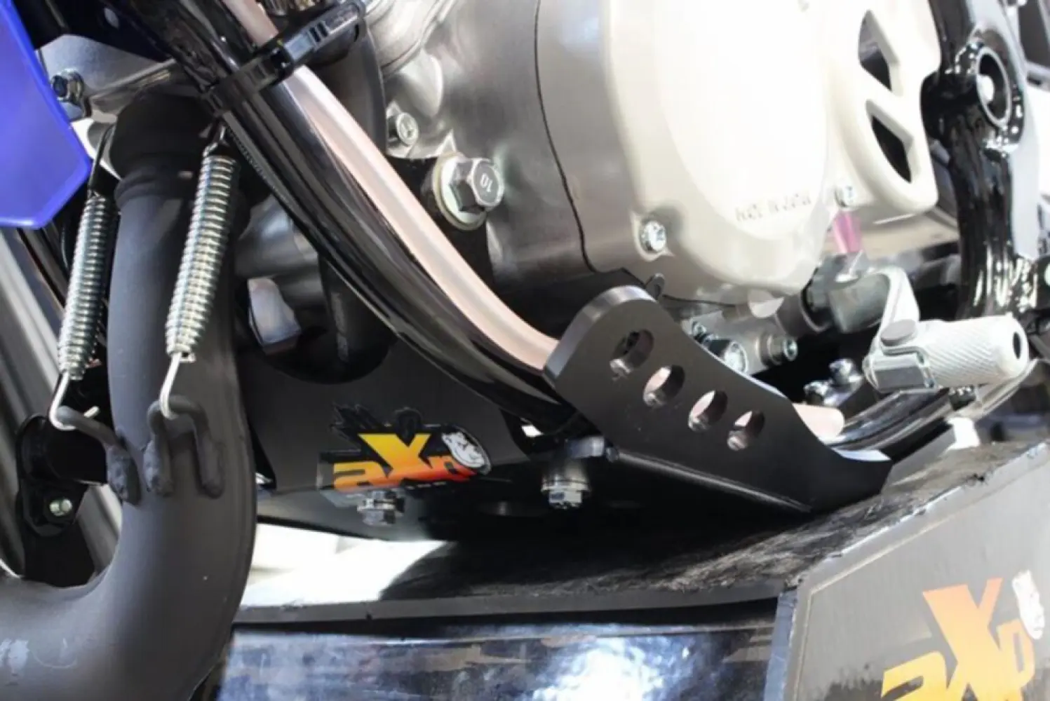 AXP RACING - SKID PLATE 6MM YZ65 BK - 05061997