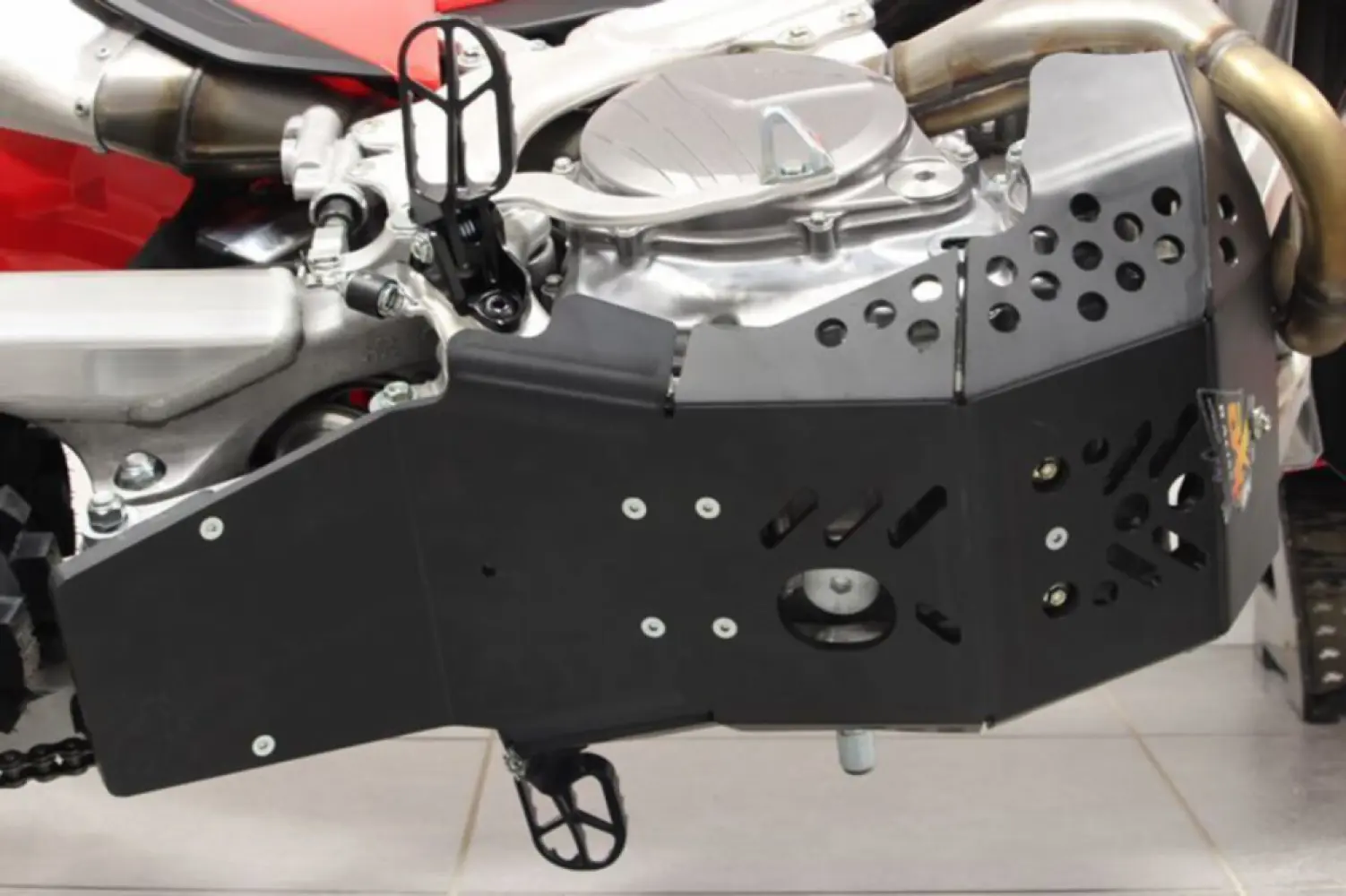 AXP RACING - XTREM SKID PLATE CRF450R 21- B - 05062062