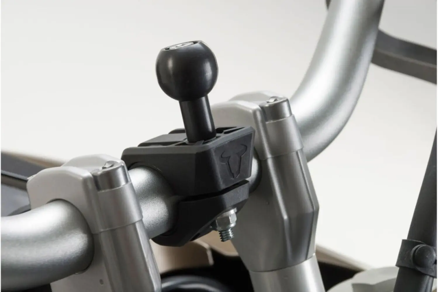 SW-MOTECH - MOUNTING BALL KIT 1 - 06030850