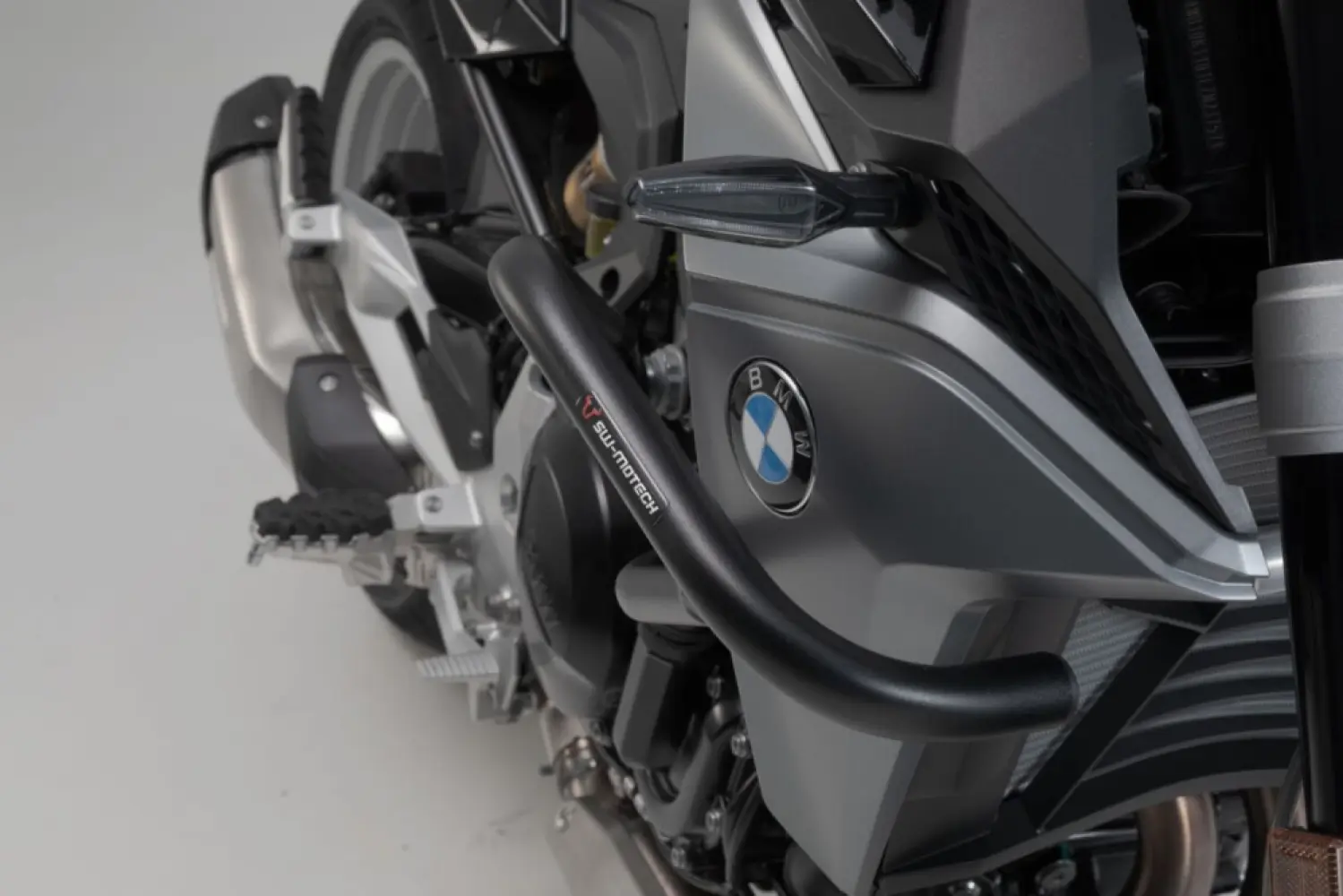 SW-MOTECH - CRASH BAR - 05052101