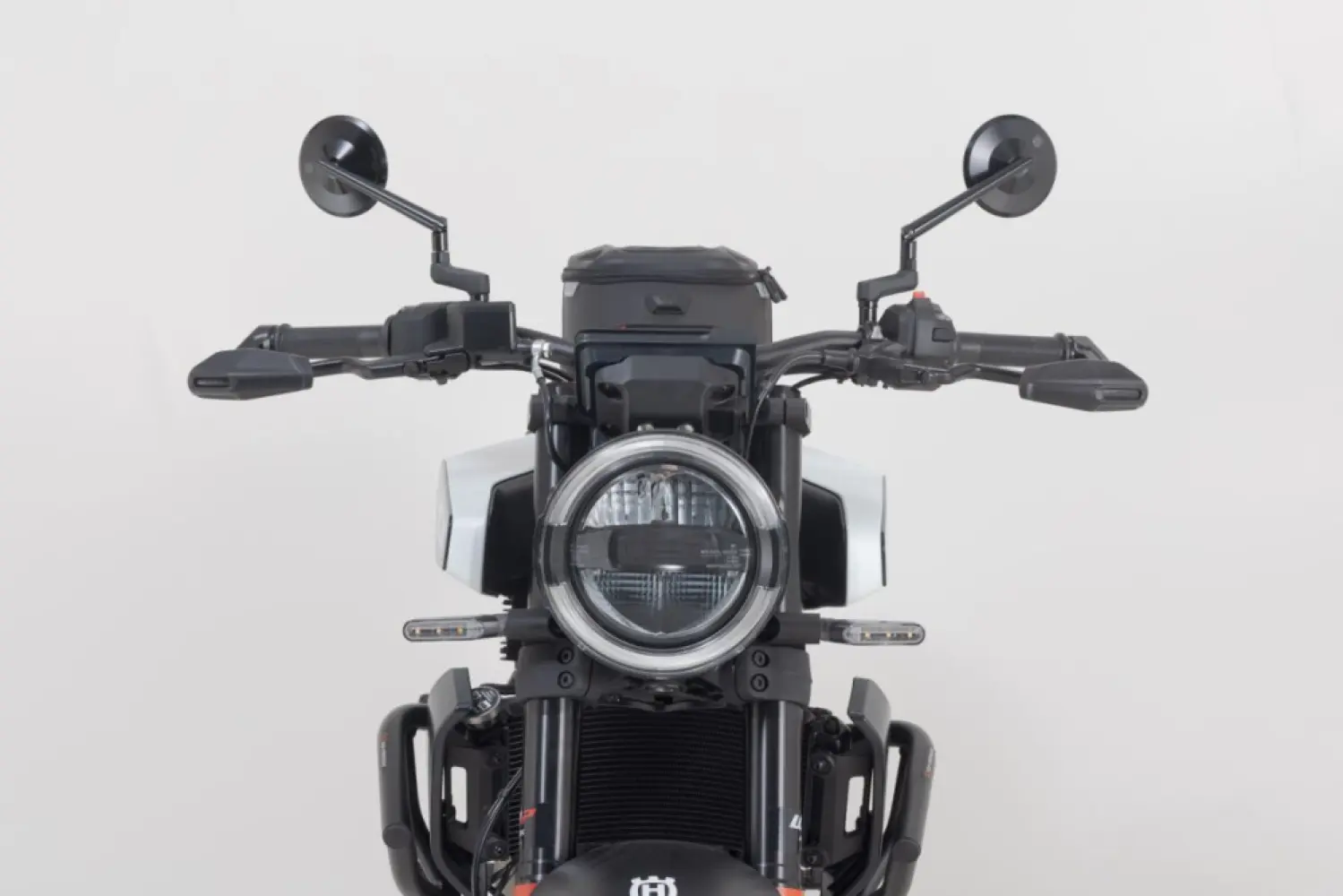 SW-MOTECH - LEVER GUARDS W/ WIND PROTECTIO - 06150403