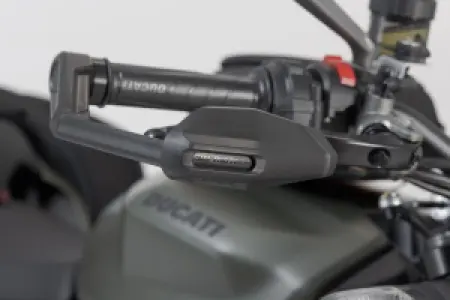 SW-MOTECH - LEVER GUARDS W/ WIND PROTECTIO - 06150413