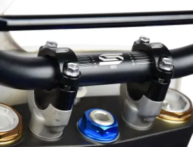 SCAR RACING - BAR RISE KIT D28 6 +20MM - 06030803