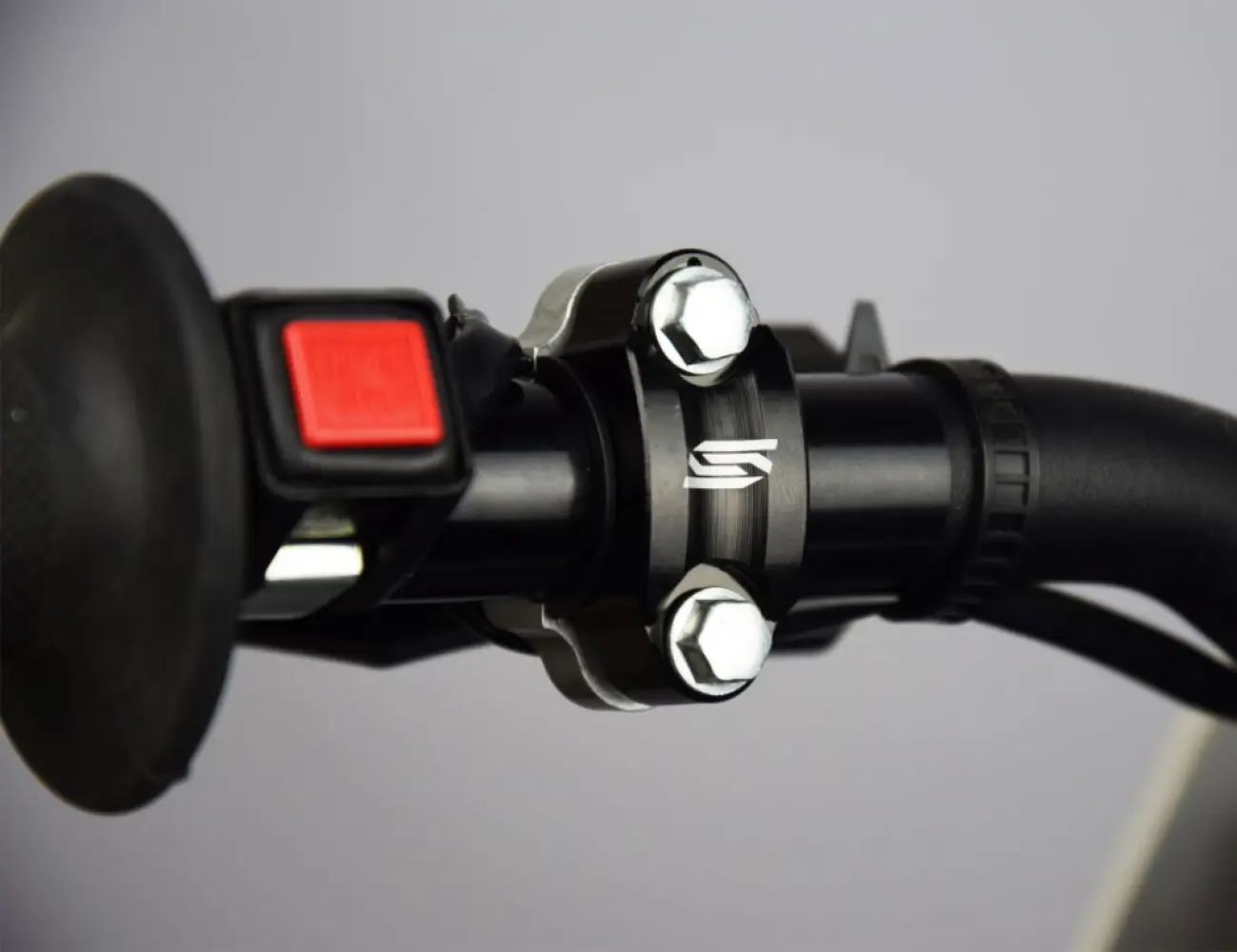 SCAR RACING - UNIV ROTATING BAR CLMP BK - 06030804