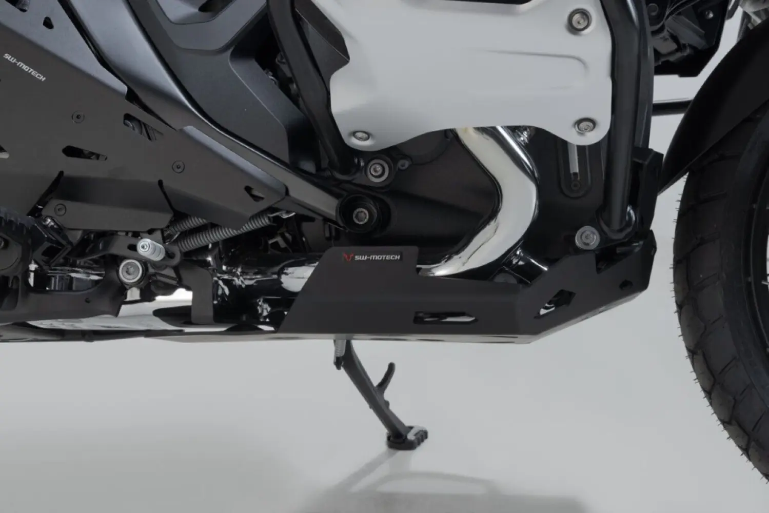 SW-MOTECH - ENGINE GUARD BLACK R1300GS - 05062421