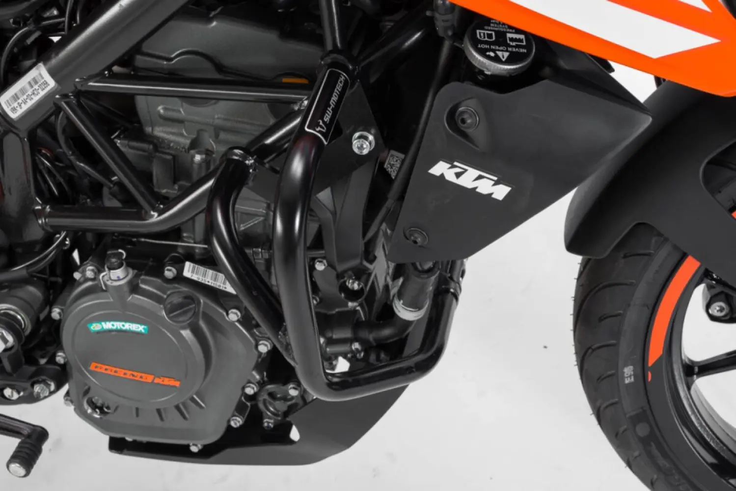 SW-MOTECH - CRASH BAR - 05061668