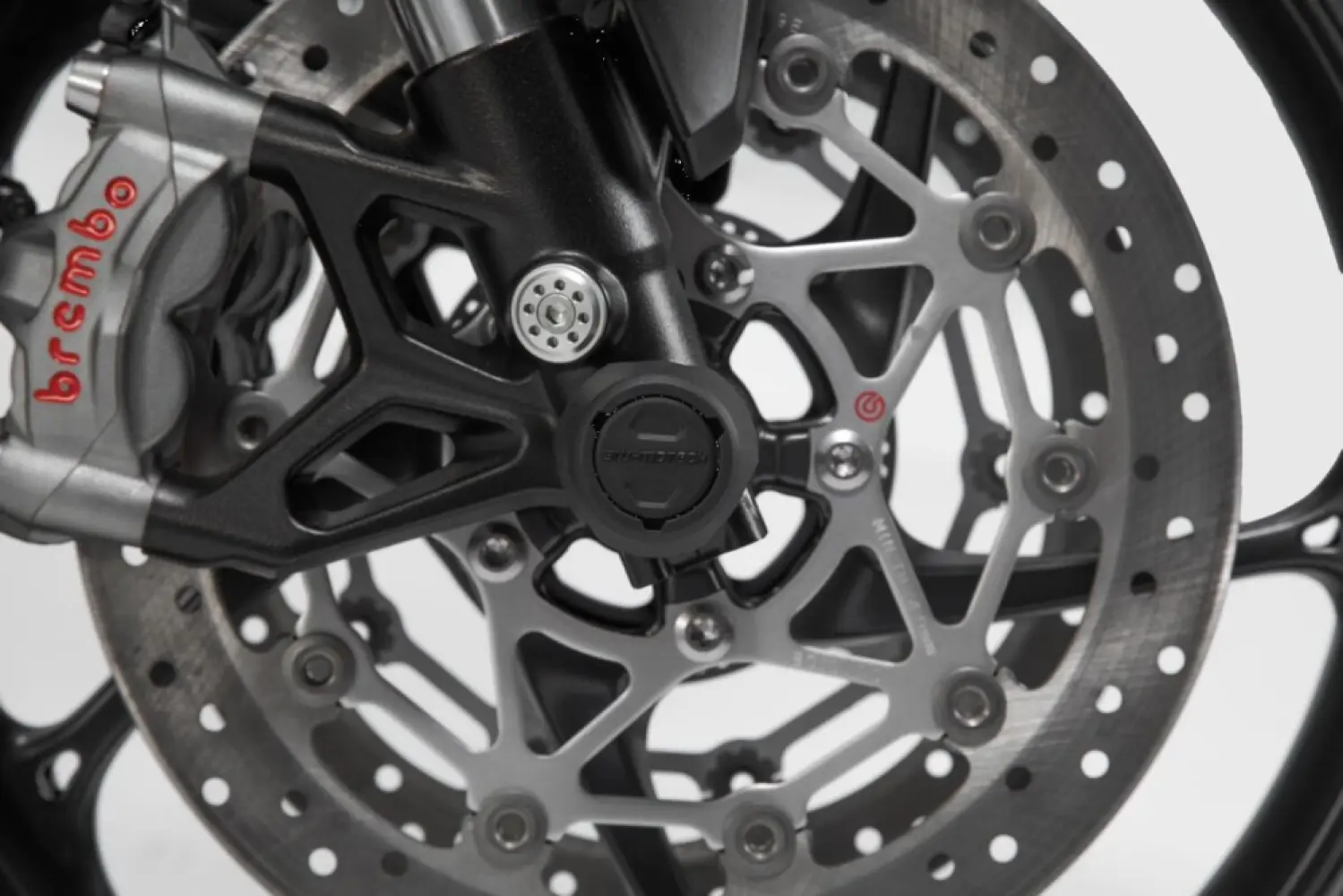 SW-MOTECH - FRONT AXLE SLIDER SET - 05052373