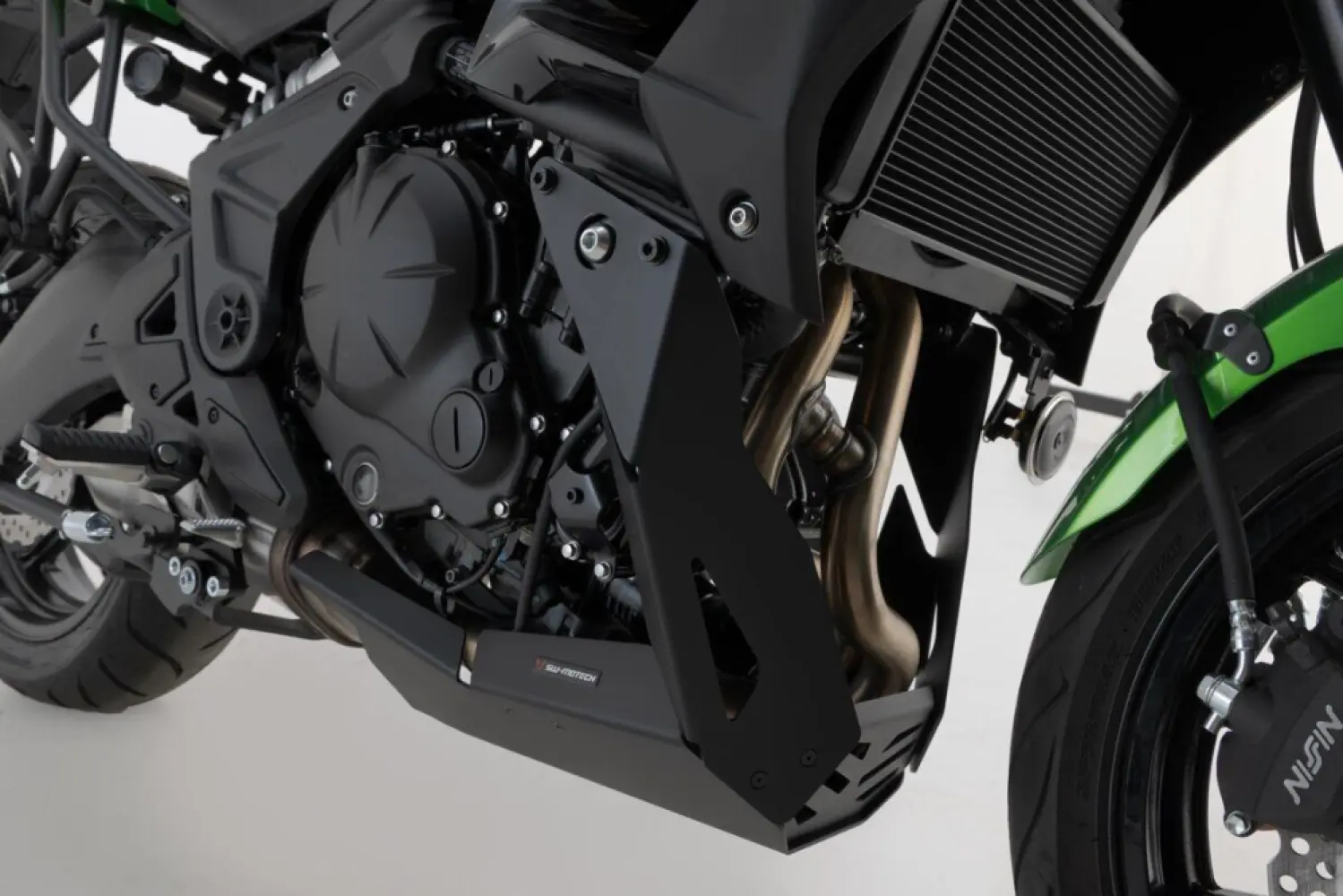 SW-MOTECH - ENGINE GUARD VERSYS - 05062518