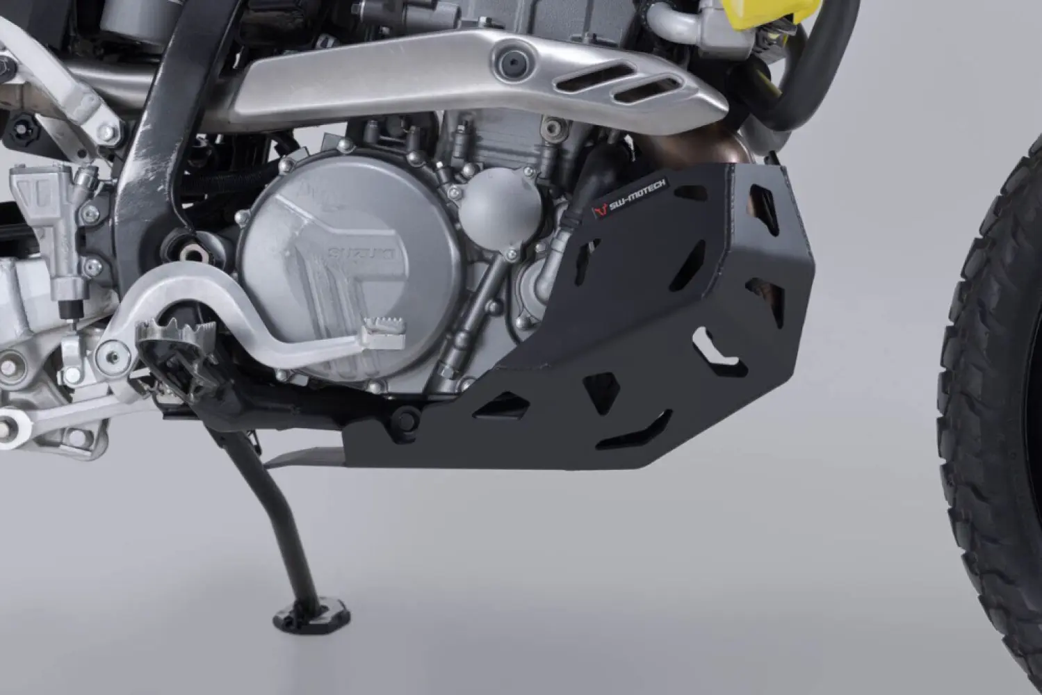 SW-MOTECH - ENGINE GUARD BLACK - 05062579