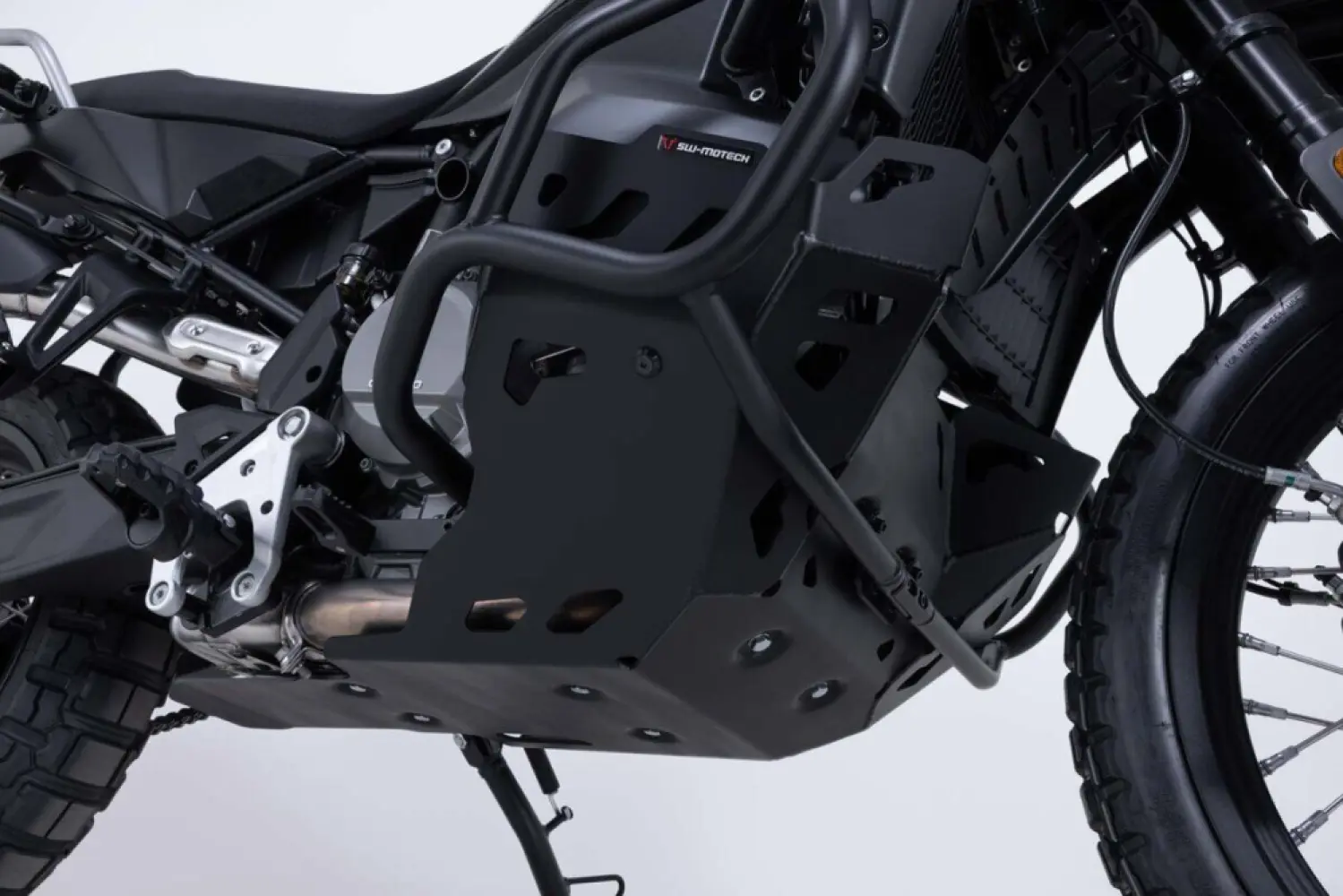 SW-MOTECH - ENGINE GUARD BLACK - 05062581